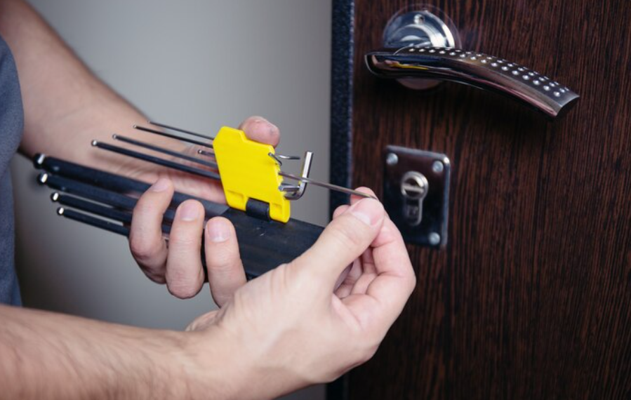 Locksmith